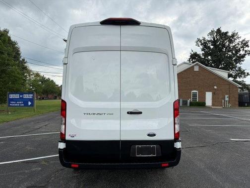2021 Ford Transit-250 Base