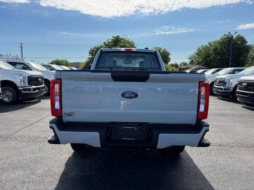 Avalanche 2026 Ford F-350 XL