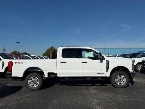 2026 Ford F-350 XLT
