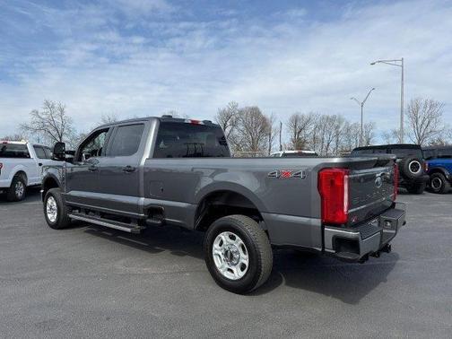 2025 Ford F-250 XLT