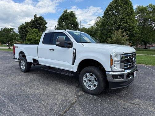 2025 Ford F-350 XLT