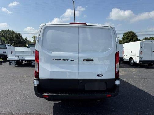 Oxford White 2026 Ford Transit-150 T-150 130 LOW RF 8800 GV