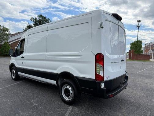 2022 Ford Transit-250 MR 148WB