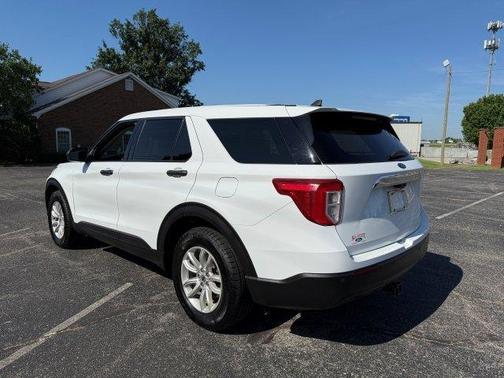 2021 Ford Explorer Base