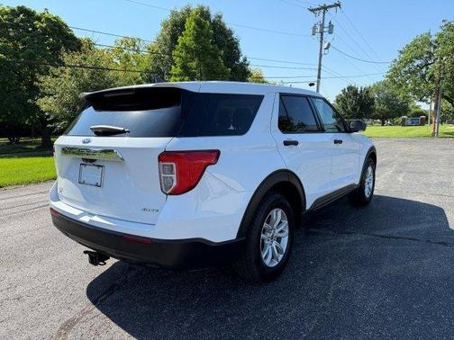 2021 Ford Explorer Base