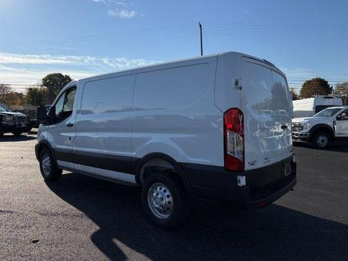 2025 Ford Transit-150 T-150 130 LOW RF 8670 GVWR