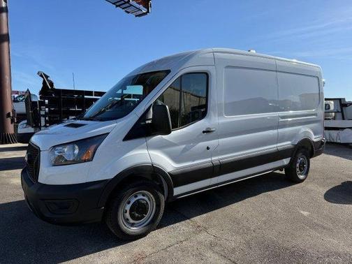 2026 Ford Transit-250 148 WB Medium Roof Cargo