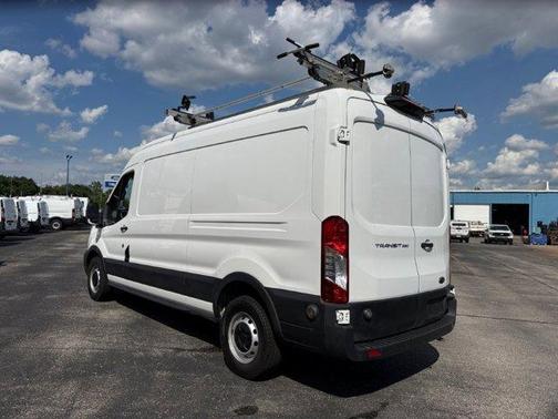 Oxford White 2020 Ford Transit-250 T-250 148 MED RF 9070 GV