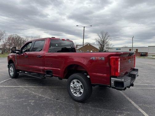 2025 Ford F-350 XLT