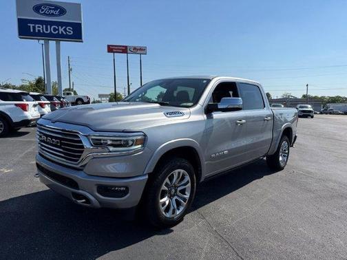 Billet Silver Metallic Clearcoat 2022 RAM 1500 Longhorn