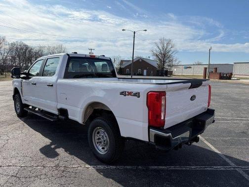 2025 Ford F-250 XL