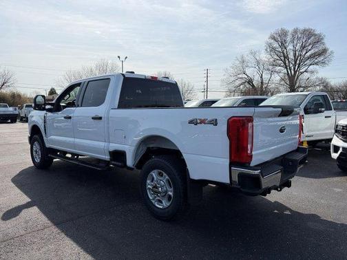 Oxford White 2026 Ford F-350 XLT