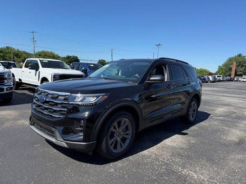 Agate Black Metallic 2026 Ford Explorer Active