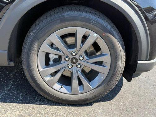 Agate Black Metallic 2026 Ford Explorer Active