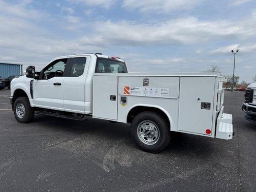 Oxford White 2026 Ford F-250 XL