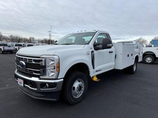 2025 Ford F-350 XL DRW