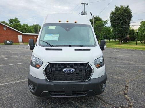 Oxford White 2024 Ford Transit-350 Base