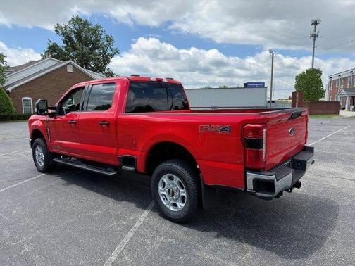 2025 Ford F-250 XLT