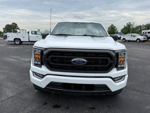 Oxford White 2023 Ford F-150 XLT