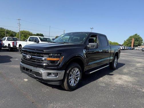 Agate Black Metallic 2026 Ford F-150 XLT
