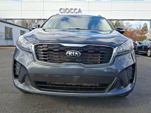 2019 Kia Sorento S V6