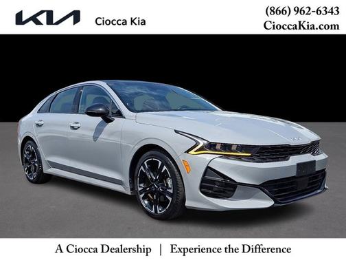 2022 Kia K5 GT-Line