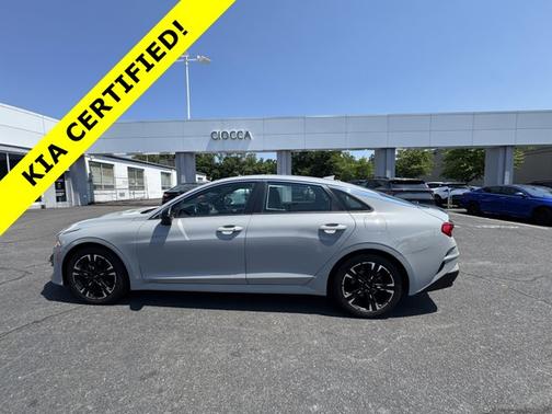 2022 Kia K5 GT-Line