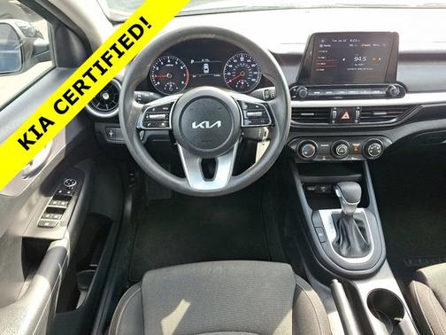 2022 Kia Forte LXS