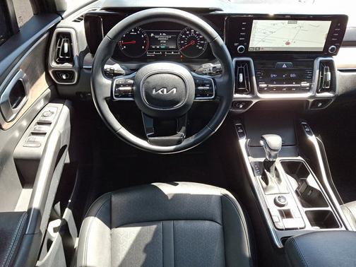 2023 Kia Sorento X-Line EX