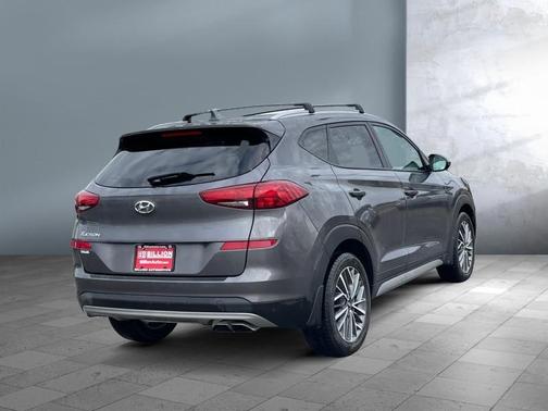 2021 Hyundai TUCSON SEL