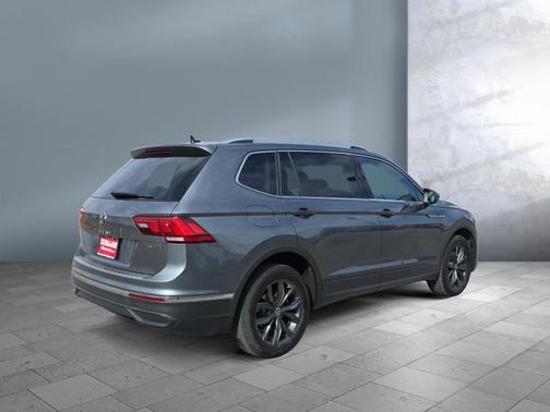 2022 Volkswagen Tiguan 2.0T SE 4MOTION