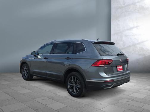 2022 Volkswagen Tiguan 2.0T SE 4MOTION