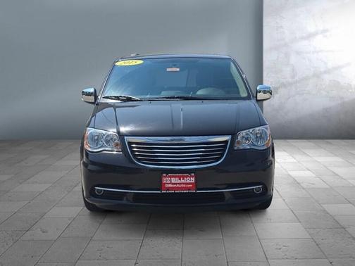 2015 Chrysler Town & Country Touring-L