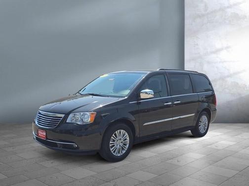 2015 Chrysler Town & Country Touring-L