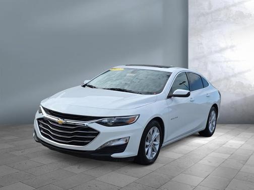 Summit White 2022 Chevrolet Malibu LT