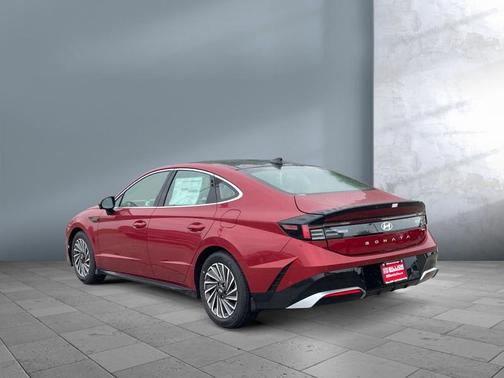 2025 Hyundai SONATA Hybrid Limited