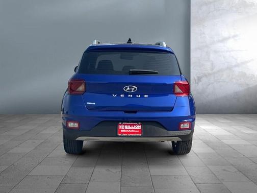 2021 Hyundai VENUE SEL