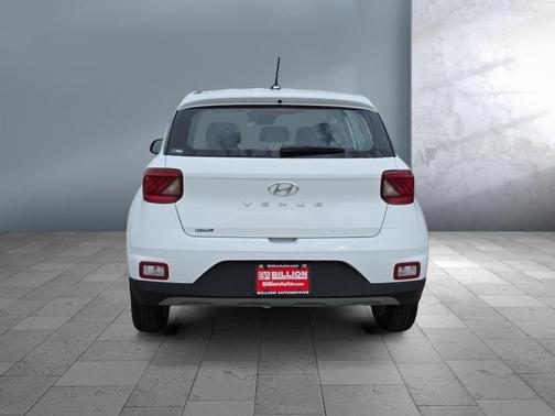 Lunar White 2026 Hyundai VENUE SE