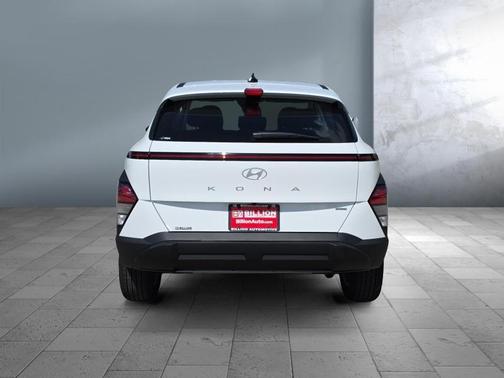 Atlas White 2026 Hyundai KONA SE