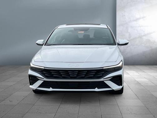 2025 Hyundai ELANTRA HEV Limited