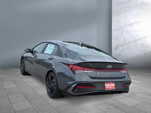 Ecotronic Gray 2026 Hyundai ELANTRA Sport