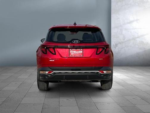 2022 Hyundai TUCSON SE