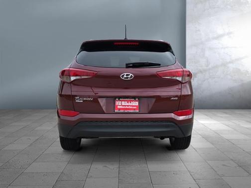 2017 Hyundai TUCSON SE