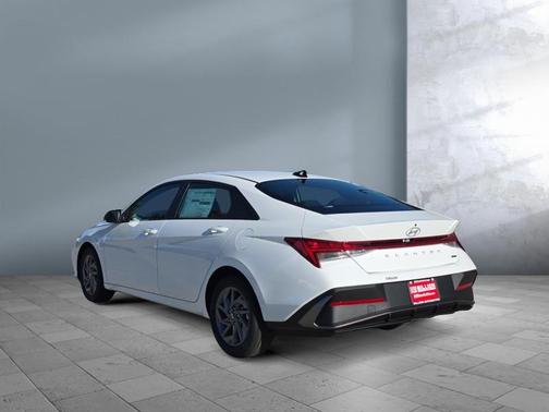 2026 Hyundai ELANTRA HEV Blue