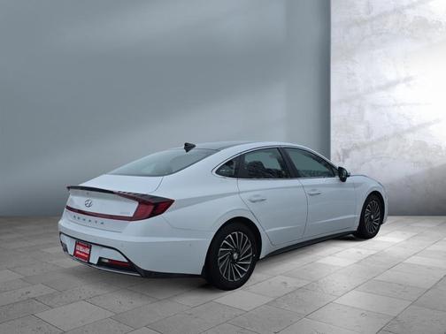 2023 Hyundai SONATA Hybrid Limited