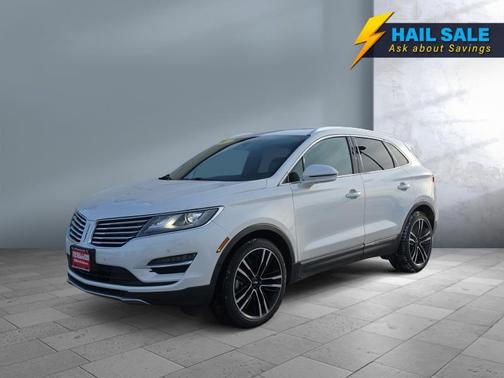 White Platinum Metallic Tri-Coat 2017 Lincoln MKC Reserve