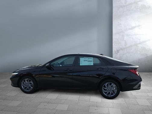 Abyss Black 2026 Hyundai ELANTRA HEV Blue