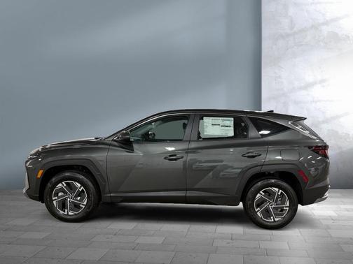 Amazon Gray 2026 Hyundai TUCSON Hybrid Blue SE