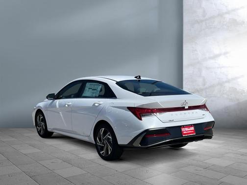 2025 Hyundai ELANTRA HEV Limited