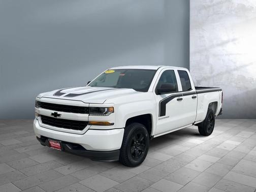 2017 Chevrolet Silverado 1500 Custom